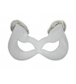 Белая маска из натуральной кожи с мехом на ушках